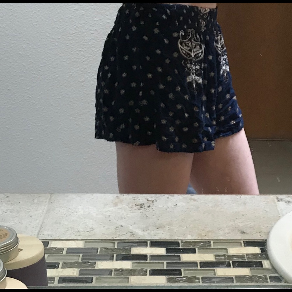 Flowy Angie Shorts